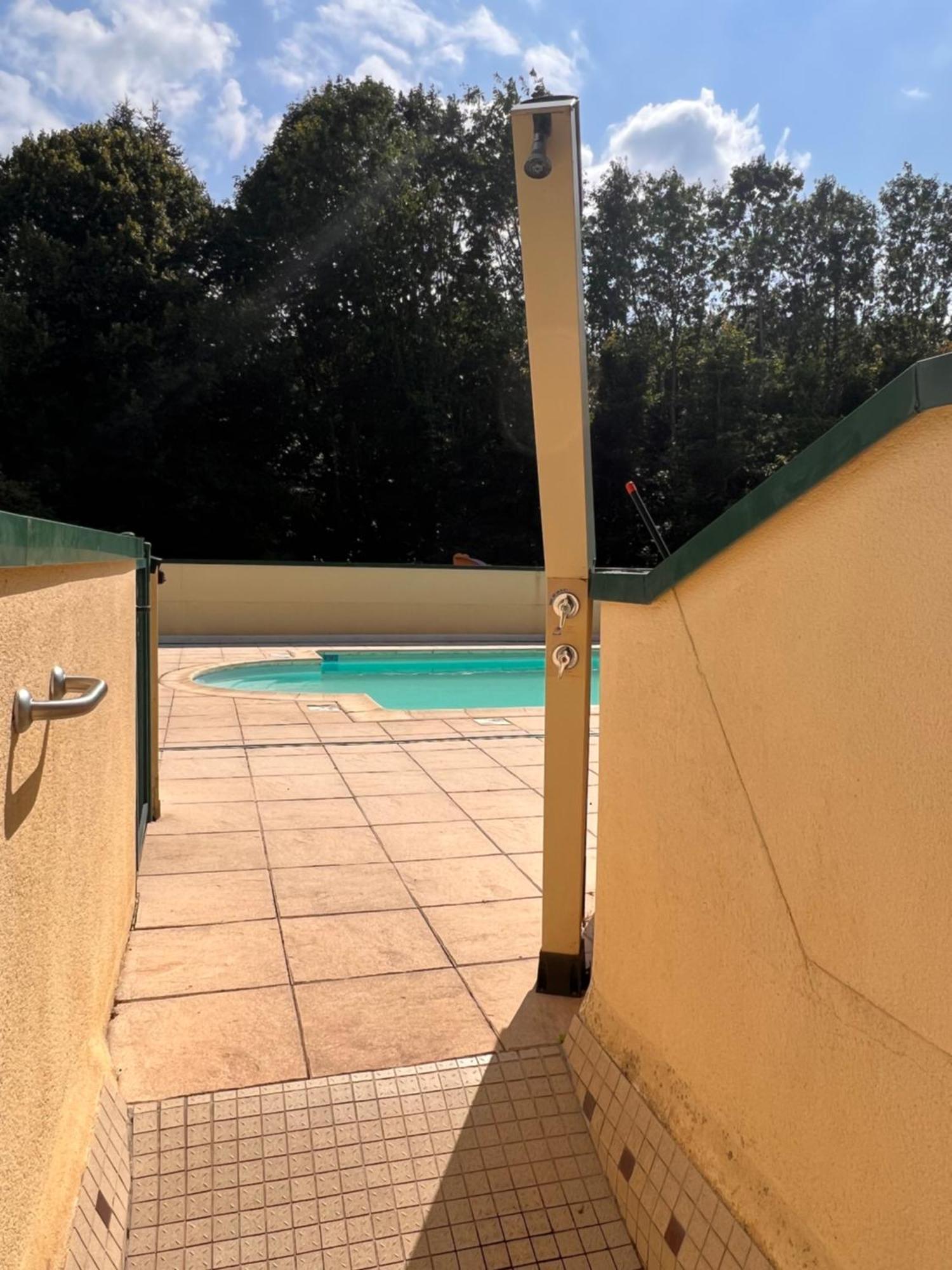 Logement Insolite "Bubble Jungle" Saint-Évarzec Екстериор снимка